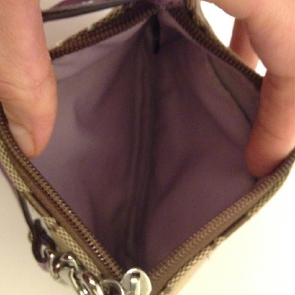 Coach sig c purple legacy wristlet - Picture 4 of 4